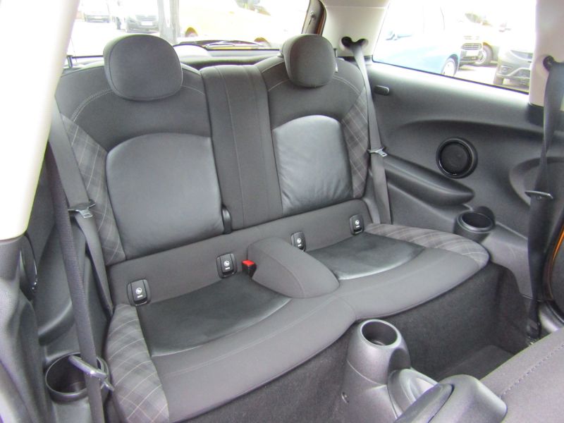 2015 MINI 1.5 image 8