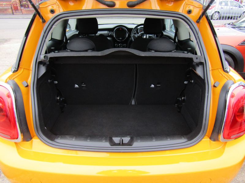 2015 MINI 1.5 image 10