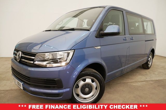 2017 Volkswagen Transporter Shuttle 2.0 T32 TDI image 2