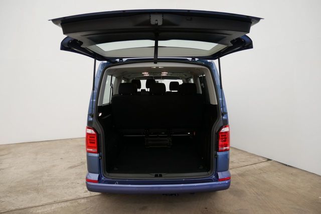 2017 Volkswagen Transporter Shuttle 2.0 T32 TDI image 6