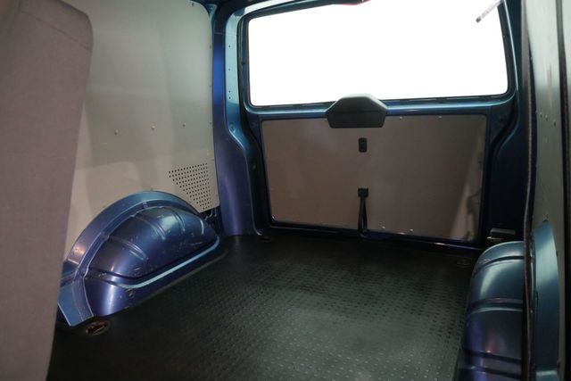 2016 Volkswagen Transporter 2.0 T32 TDI image 8