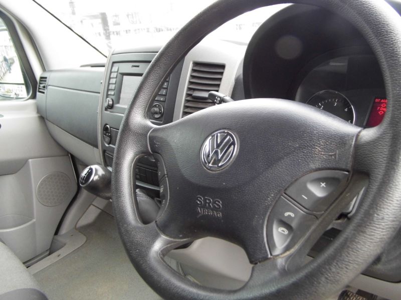 2016 Volkswagen Crafter Lwb Cr35 TDi 4 M. image 4