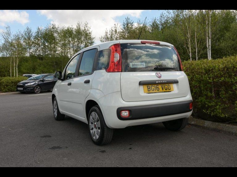 2016 Fiat Panda 1.2 Pop (s/s) 5dr image 2