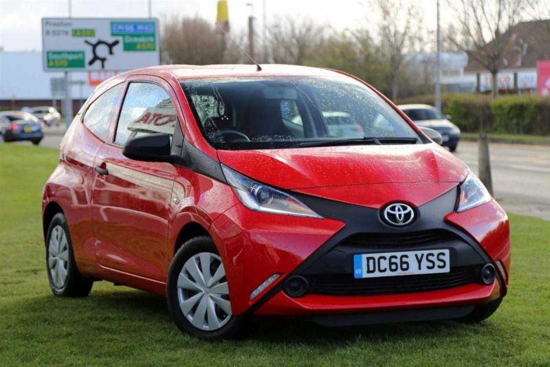 2016 Toyota Aygo VVT-I X image 1