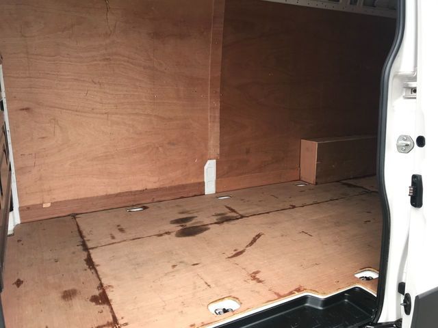 2018 Volkswagen Crafter 2.0 Cr35 Tdi image 12