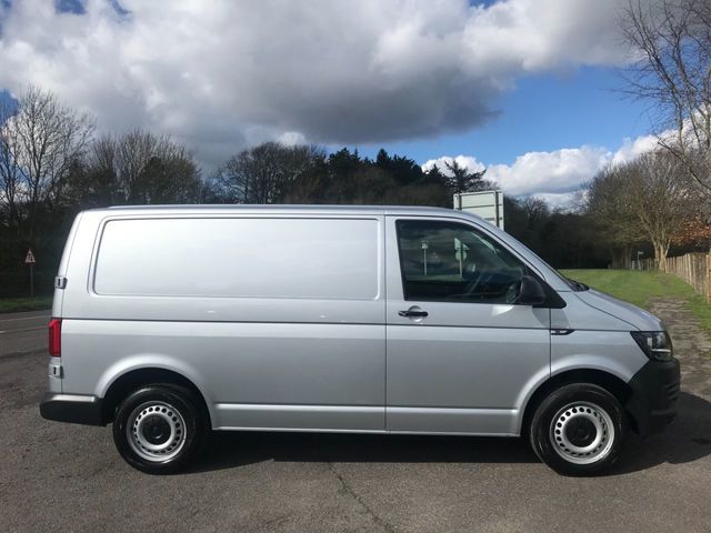 2018 Volkswagen Transporter 2.0 T28 Tdi image 7