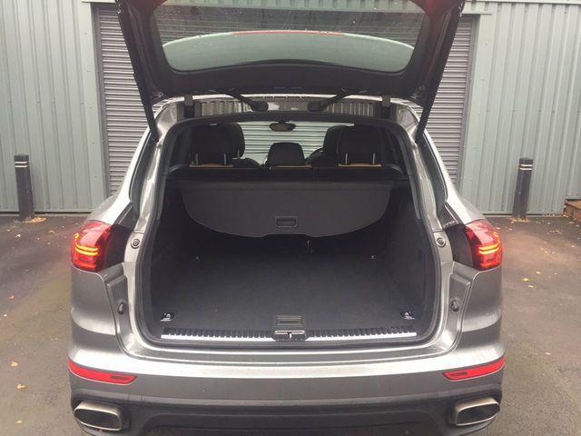 2016 Porsche Cayenne 3.0 D V6 Tiptronic S 5dr image 6