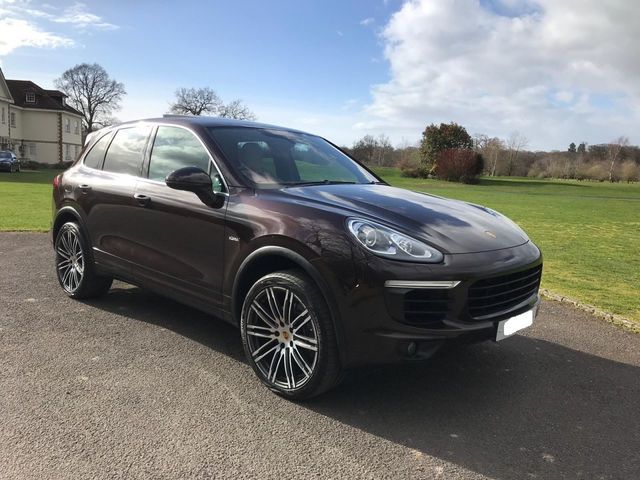 2015 Porsche Cayenne 3.0 D V6 Tiptronic S 5dr image 1