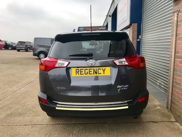 2014 Toyota Rav4 2.0 V-Matic Icon M-Drive 5dr image 4