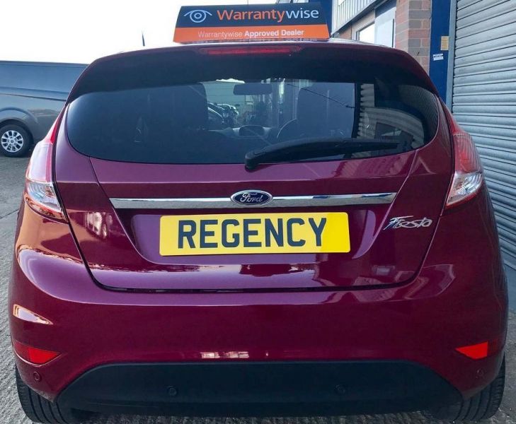 2015 Ford Fiesta 1.6 Titanium Powershift 5dr image 4