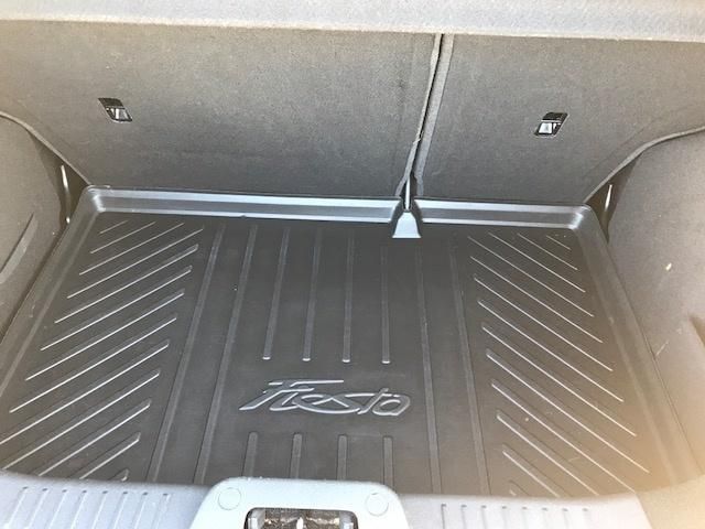 2015 Ford Fiesta 1.6 Titanium Powershift 5dr image 8
