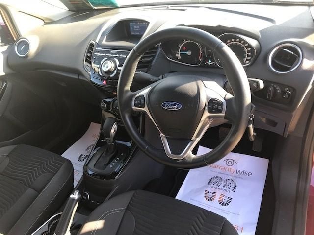 2015 Ford Fiesta 1.6 Titanium Powershift 5dr image 9