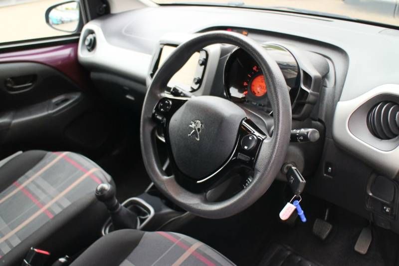 2016 Peugeot 108 1.0 Active 5dr image 8