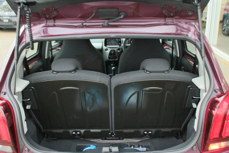 2016 Peugeot 108 1.0 Active 5dr image 10