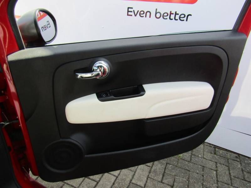 2016 Fiat 500 0.9 TwinAir S 3dr image 11