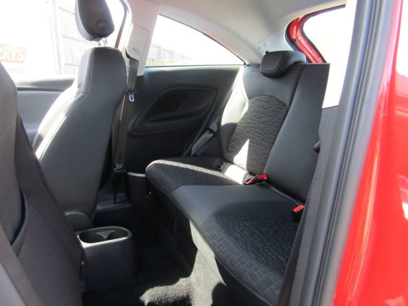 2016 Vauxhall Corsa 1.4 ecoFlex Se 3dr image 5