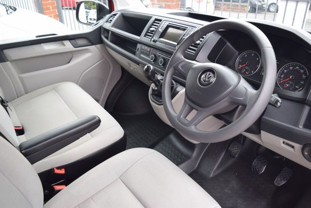 2018 Volkswagen Transporter 2.0 T28 Tdi image 7