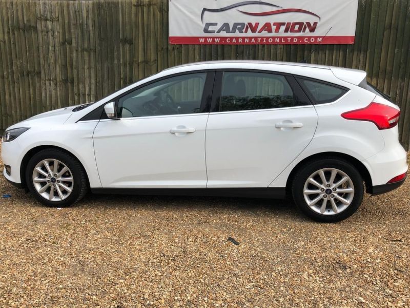 2016 Ford Focus 1.5 Tdci Titanium (S/S) 5dr image 3