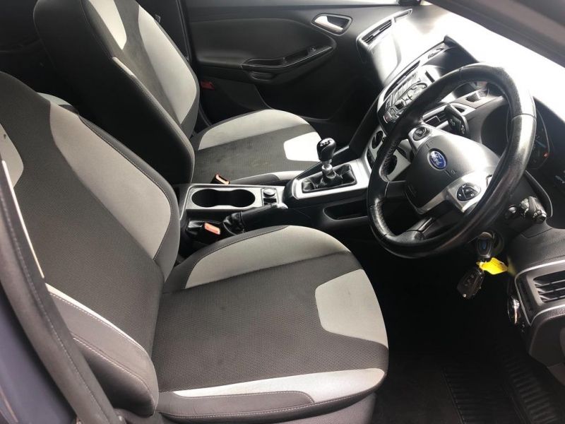 2014 Ford Focus 1.6 Tdci Zetec (S/S) 5dr image 5