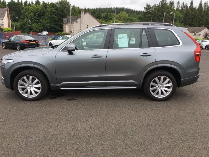 2017 Volvo XC90 D5 Powerpulse Momentum Awd (S/S) 5dr image 3