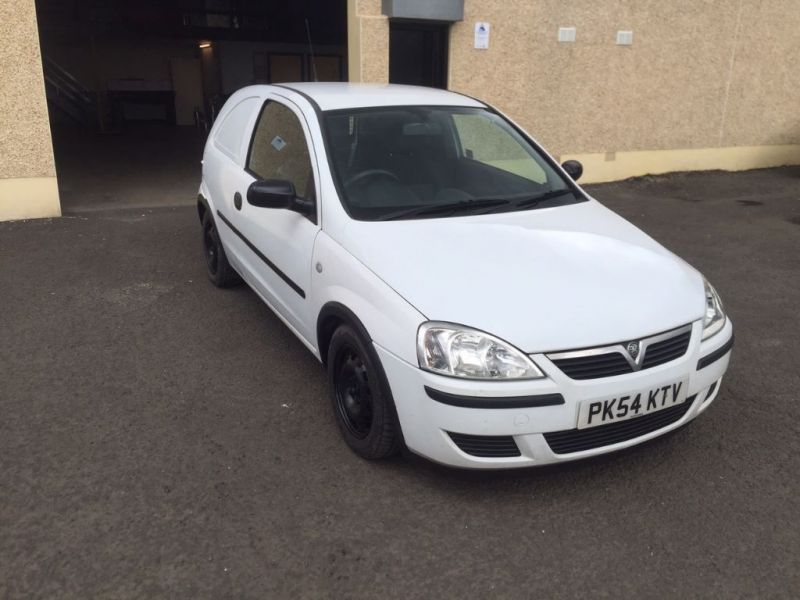 2004 Vauxhall Corsa Van CDTI 16v image 1