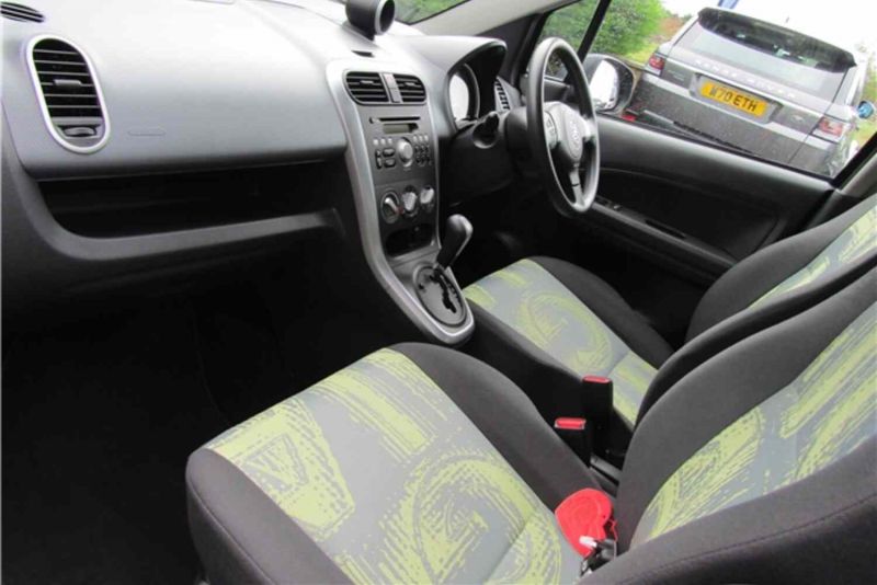 2012 Vauxhall Agila Hatchback 1.2 VVT S 5dr image 6