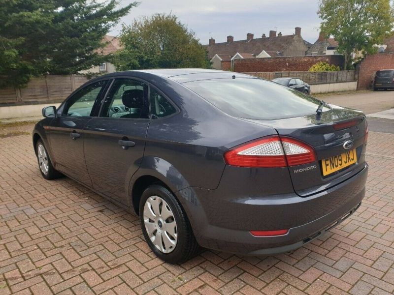 2009 Ford Mondeo 1.8 5dr image 4