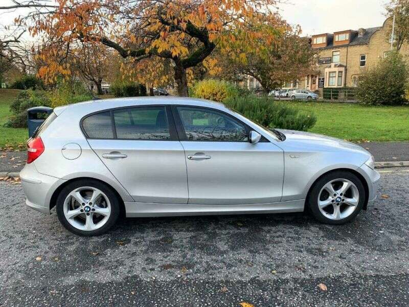 2009 BMW 118D 2.0 image 2