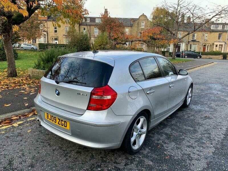 2009 BMW 118D 2.0 image 5