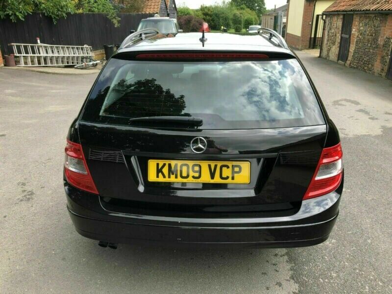 2009 Mercedes C180 1.6 image 2