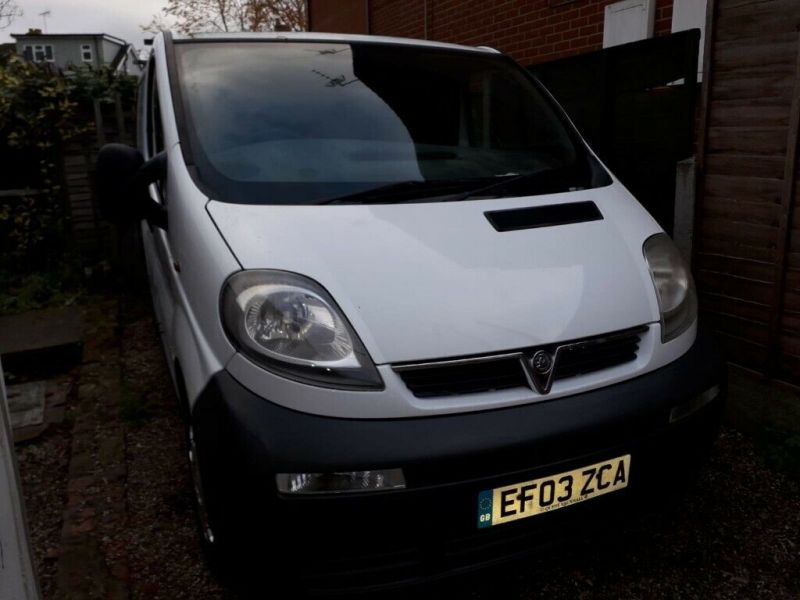 2003 Vauxhall Vivaro image 3