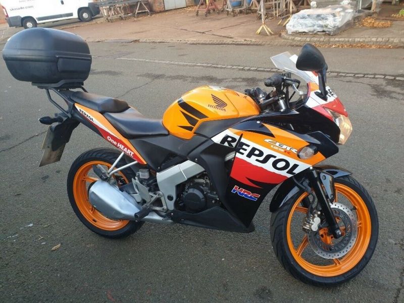 2012 Honda CBR 125 Repsol image 5