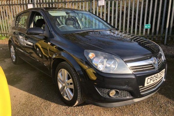 2009 Vauxhall Astra 1.7 CDTi ecoFLEX SXi 5dr image 1