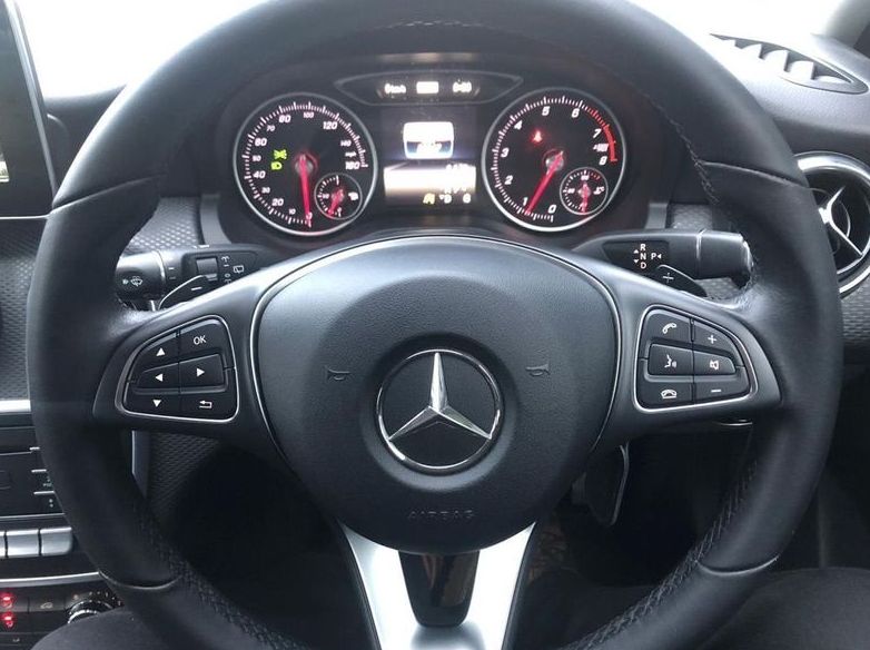 2016 Mercedes-Benz A Class 1.6 A180 SE 7G-DCT (s/s) 5dr image 9