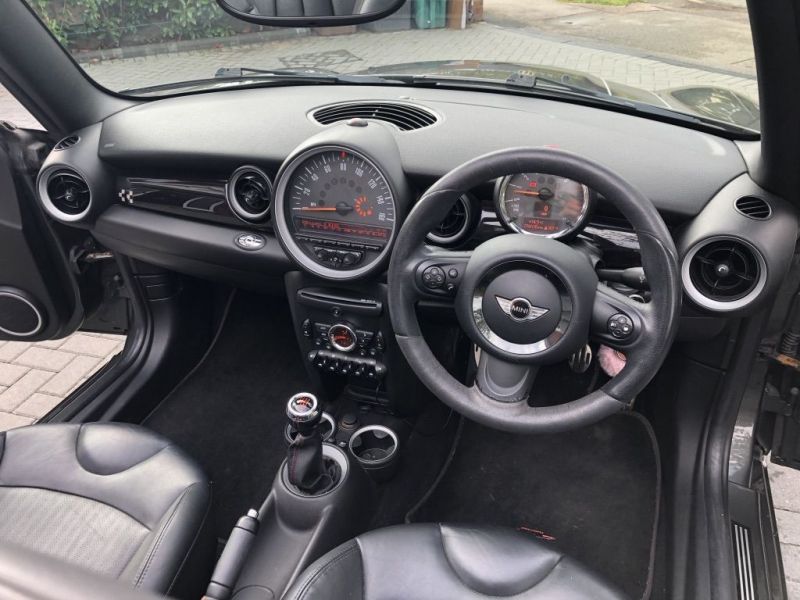 2011 Mini 1.6 John Cooper Works 2dr image 10