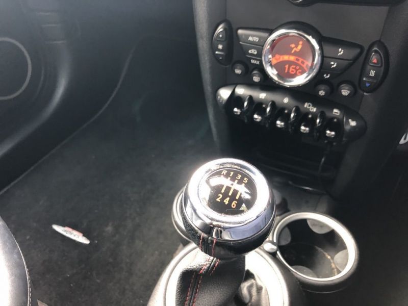 2011 Mini 1.6 John Cooper Works 2dr image 14