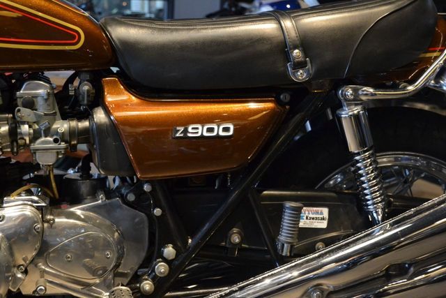 1976 Kawasaki Z900 image 3