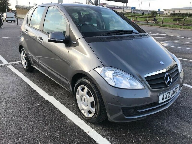 2010 Mercedes-Benz A160 1.5 5dr image 1