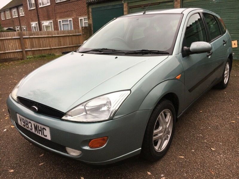 2001 Ford Focus 1.6 5dr image 1