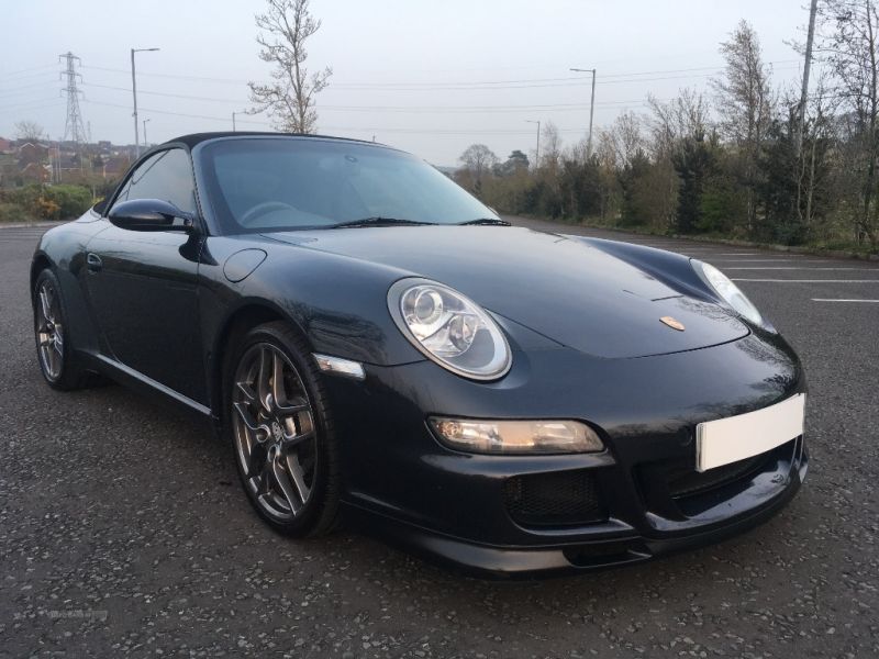 2006 Porsche 911 Carrera 2 Convertible Tiptronic image 1