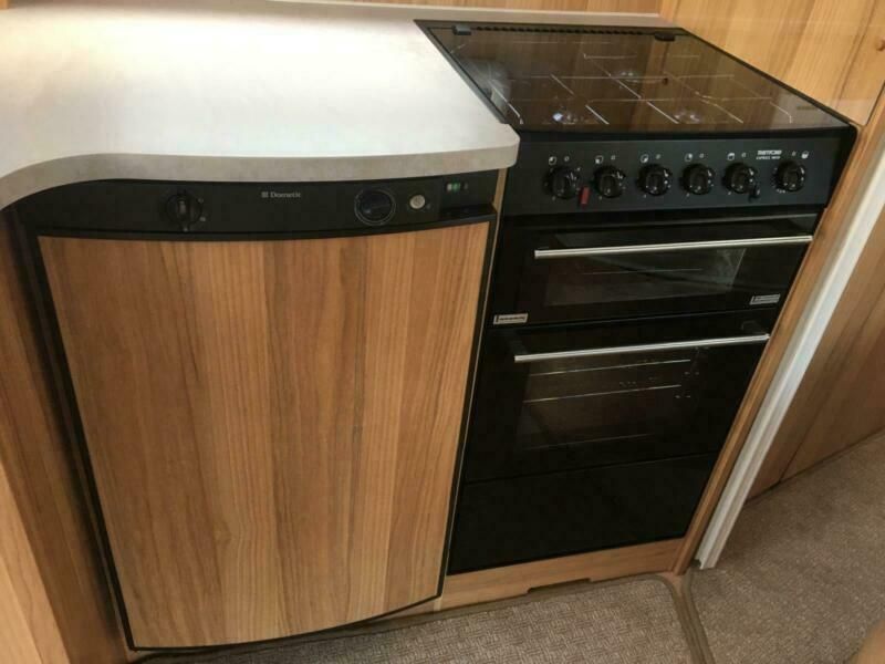 2014 Bailey Pegasus GT 65 Verona 4 Berth image 11