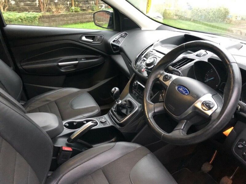 2014 Ford Kuga 2.0 - Titanium image 5