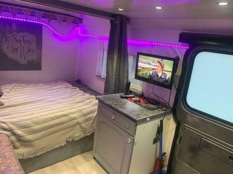 2002 Ford Transit 350 Motorhome image 3