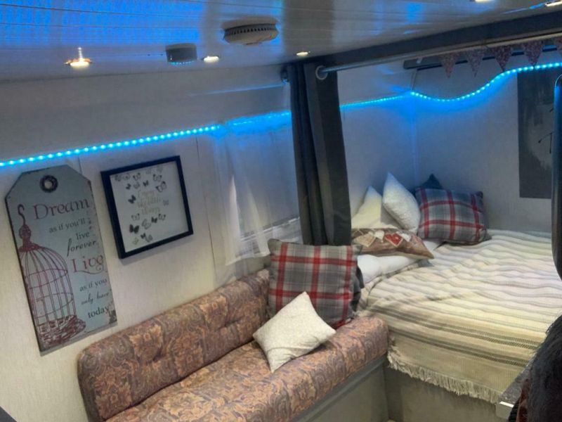 2002 Ford Transit 350 Motorhome image 5