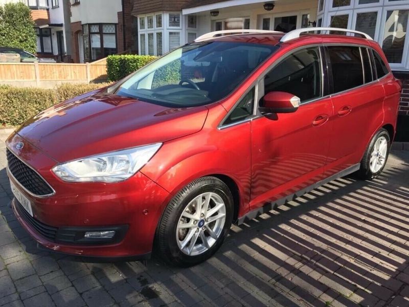 2015 Ford Grand C-Max Zetec image 5