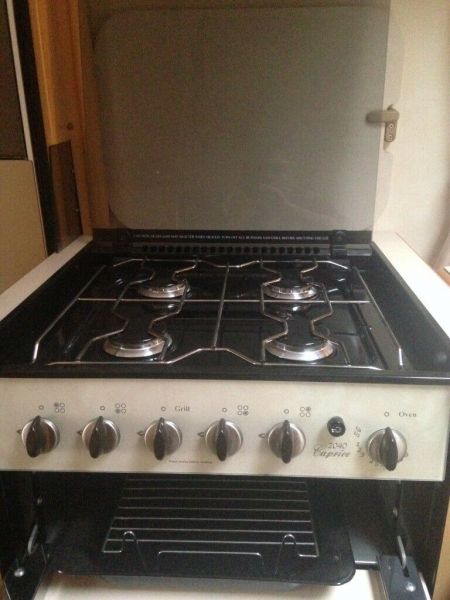 2006 Elddis Sunstyle 100 Motorhome 4 berth image 8