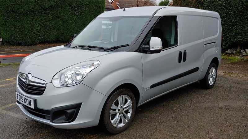 2015 Vauxhall Combo 2300 L2H1 LWB 1.6 CDTI image 2