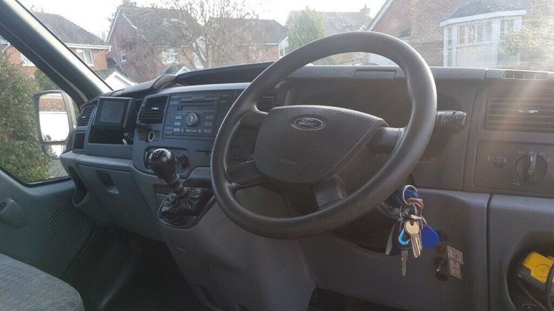 2009 Ford Transit 2.4 TDCi Duratorq 350 L image 9