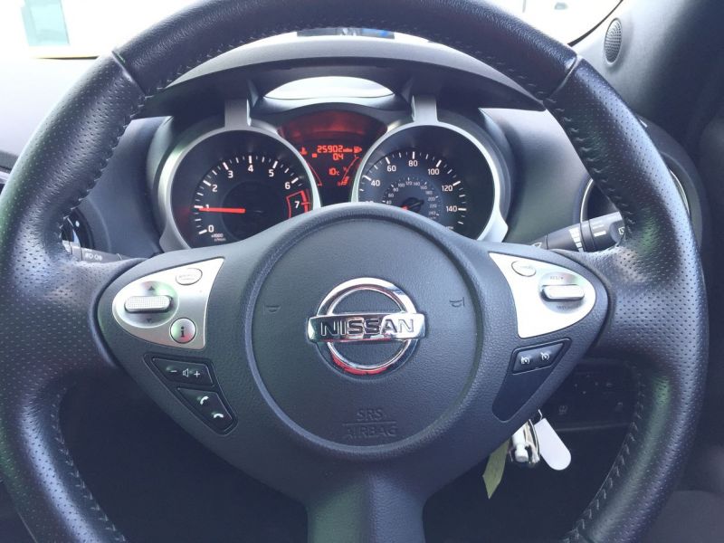 2017 Nissan Juke 1.2 DiG-T Acenta 5dr image 13