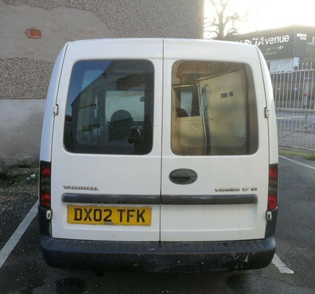 2002 Vauxhall Combo 1.7 image 6